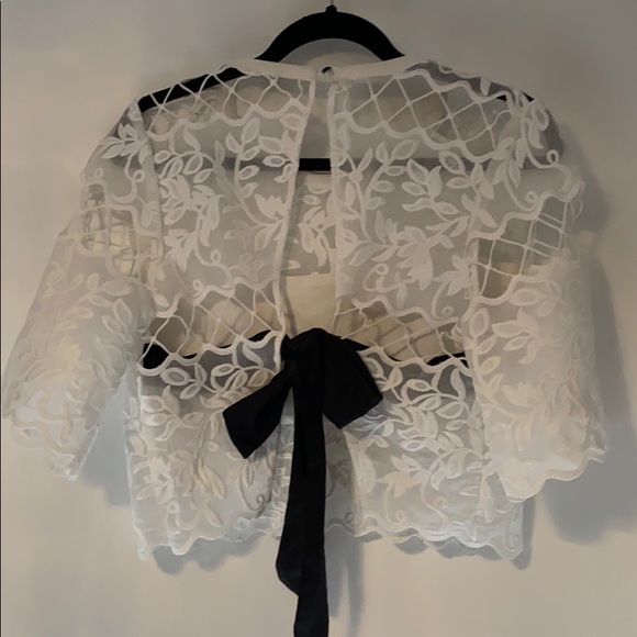 Open back top - Picture 2 of 2